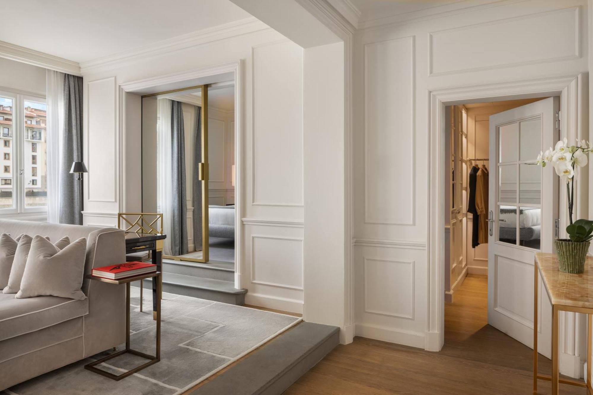 Lungarno Luxury Apartments - by Lungarno Collection Firenze Bagian luar foto