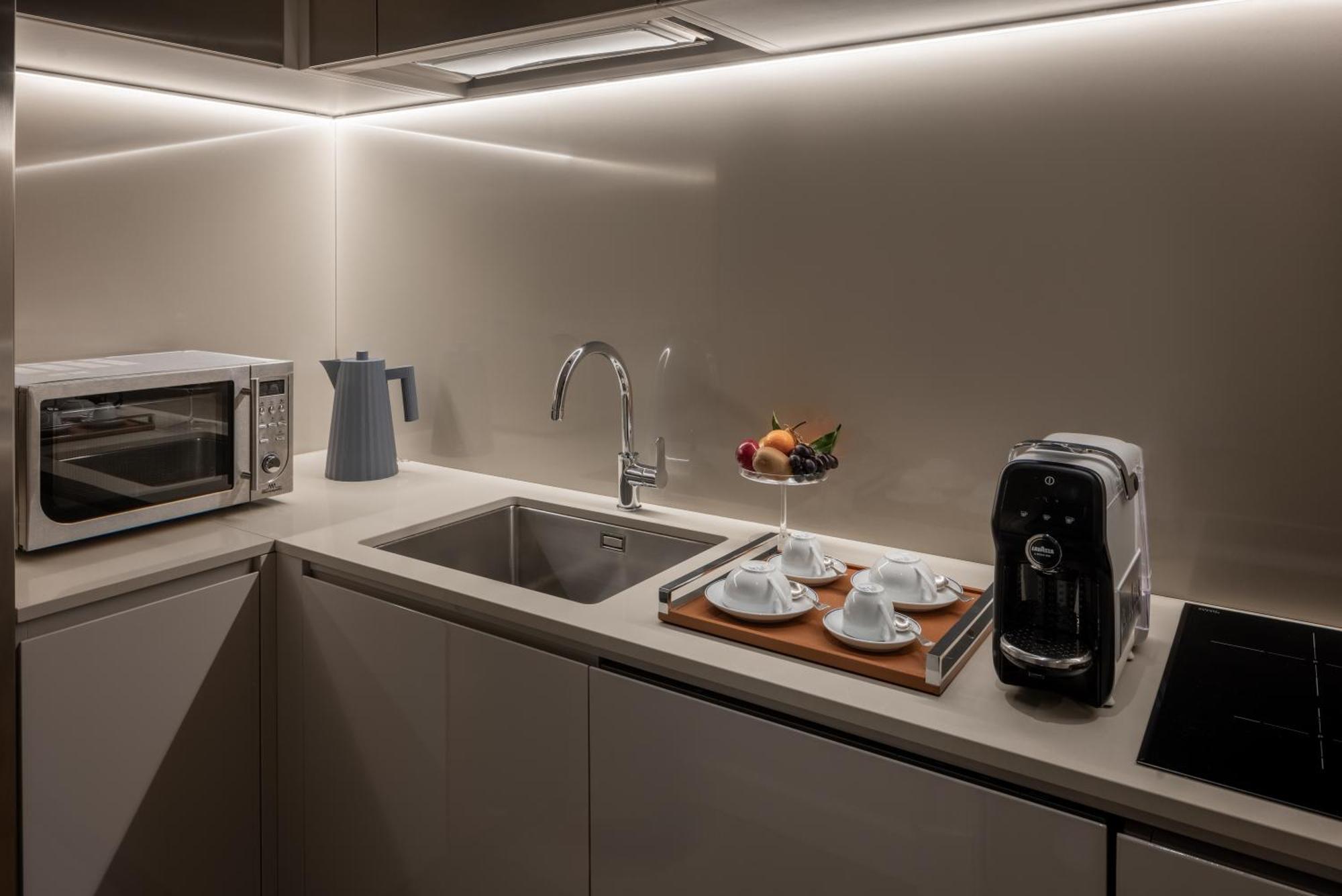 Lungarno Luxury Apartments - by Lungarno Collection Firenze Bagian luar foto
