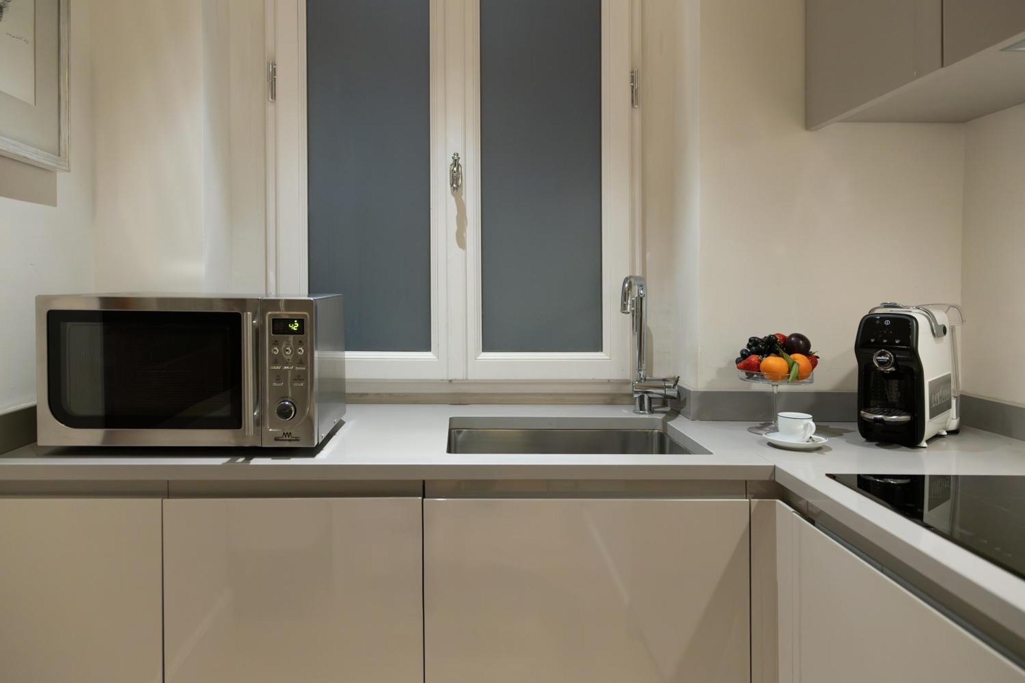 Lungarno Luxury Apartments - by Lungarno Collection Firenze Bagian luar foto