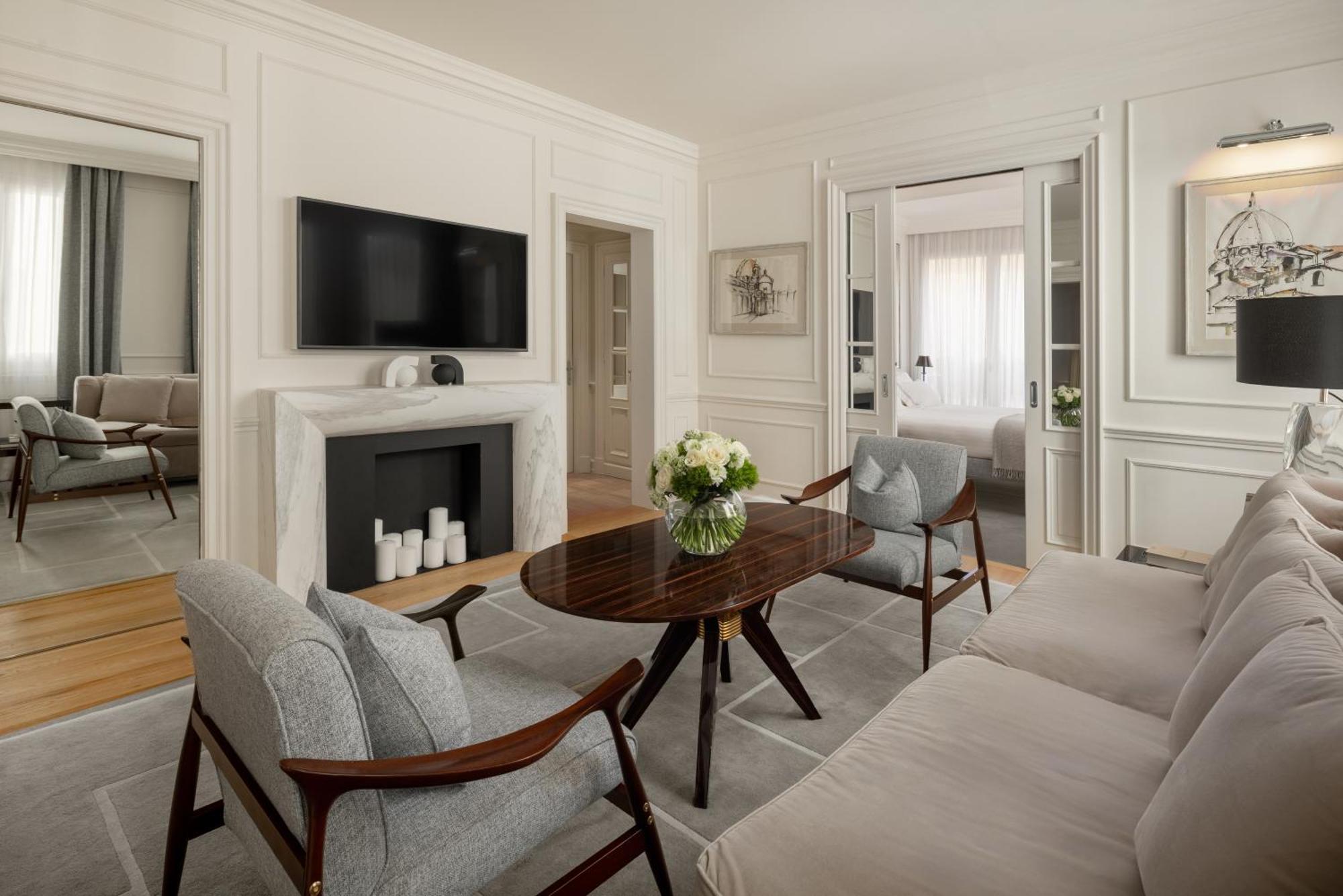 Lungarno Luxury Apartments - by Lungarno Collection Firenze Bagian luar foto