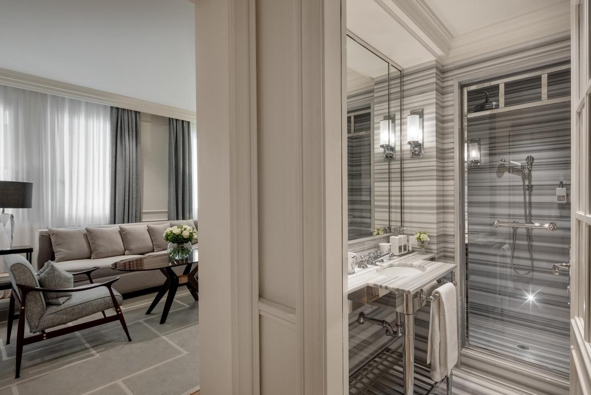 Lungarno Luxury Apartments - by Lungarno Collection Firenze Bagian luar foto