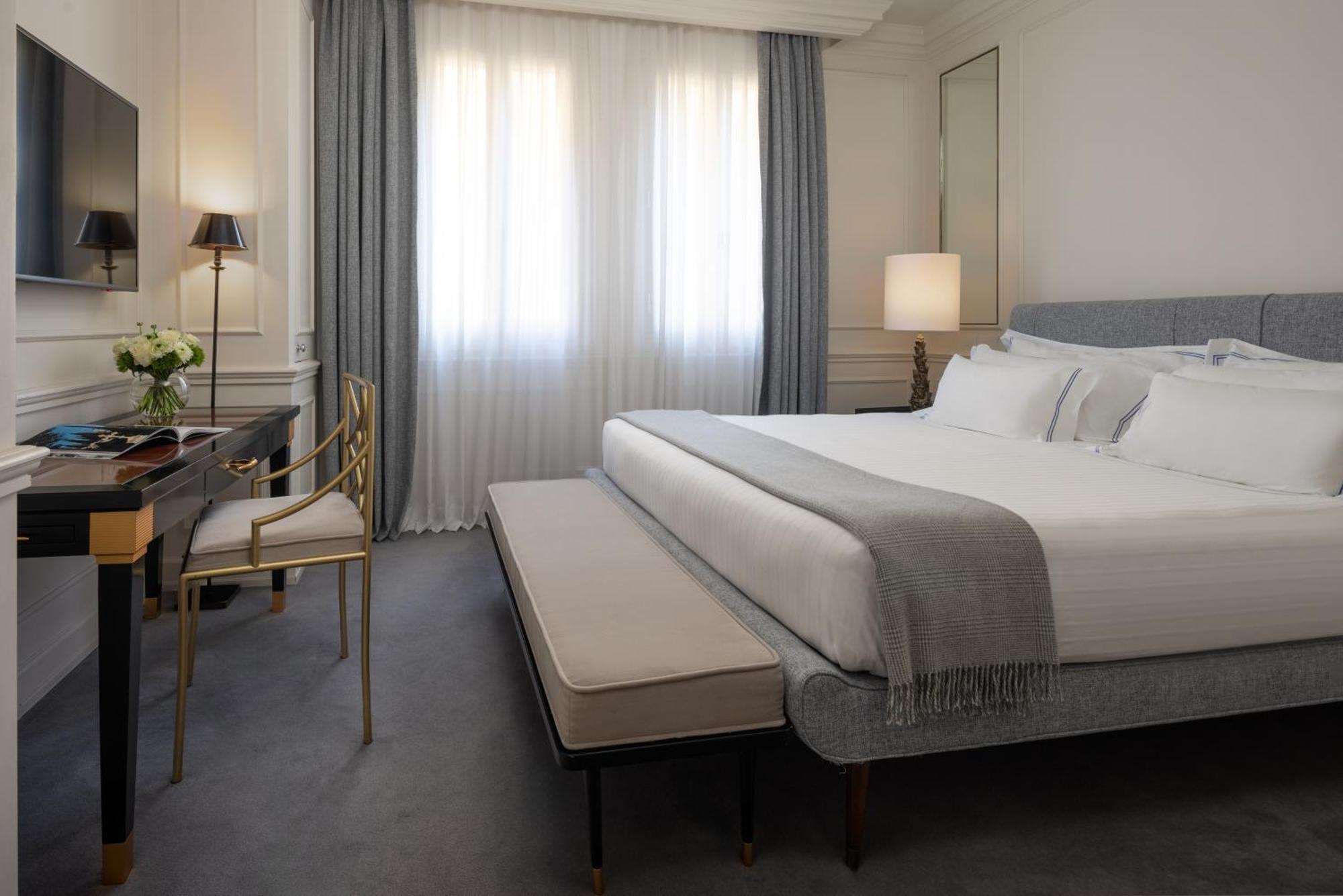 Lungarno Luxury Apartments - by Lungarno Collection Firenze Bagian luar foto